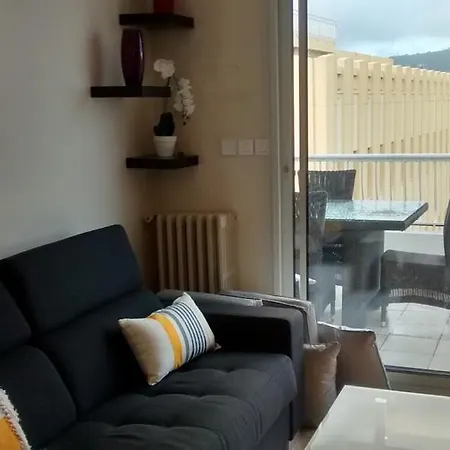 Val Roya Terrasse شقة